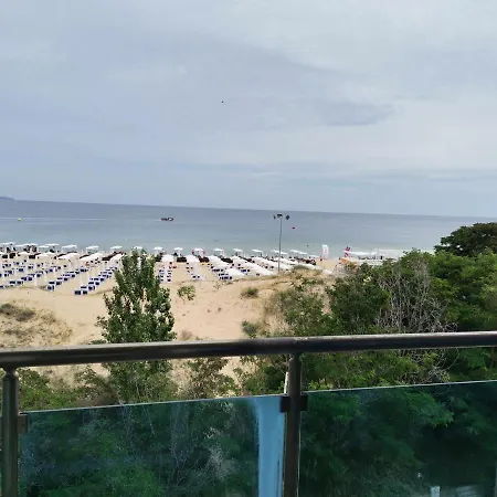 Albena Suite 1 *