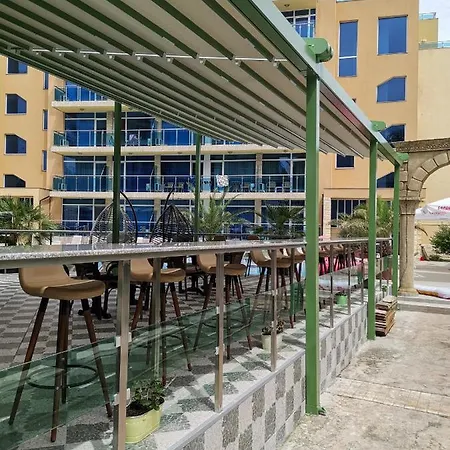 شقة Albena Suite 1 ساني بيتش